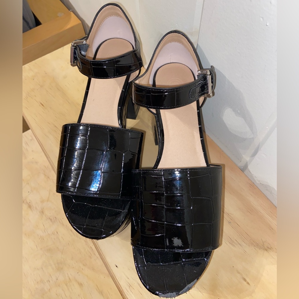 Urban Outfitter Platform Heel Size 10